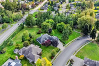 Situated in the Maberry Green section of Homestead, you'll enjoy tree-lined streets and a strong sense of community pride reflected in the surrounding homes.