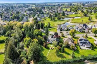 This ideal location is also adjacent to the trail spur leading to the Jim Kaemingk Trail System, which connects to Bender Fields and the renowned City Park in Lynden.