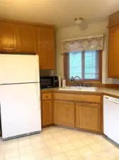 Corner sink