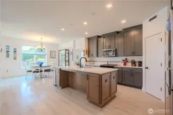 Open Kitchen