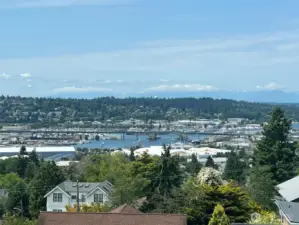 You can enjoy this view every day!
