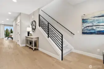 Photos of a 2703 Model Home at another community. Details will vary