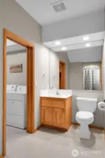 3/4 bath with outside access