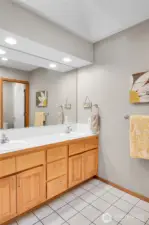 Full hall bathroom with tub