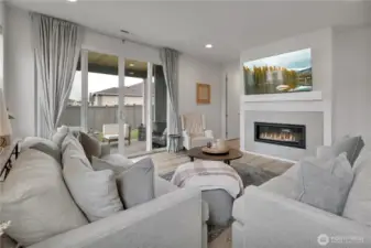 Massive slider out to the back patio ~