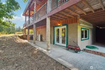 Outside entrance to basement