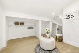 Primary suite walk-in closet