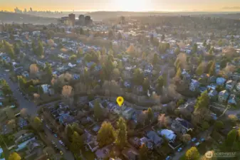 Location is unbeatable. Notice the beautiful curve of historic Ravenna Blvd.