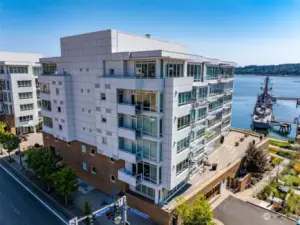 Top floor corner unit Pent House!