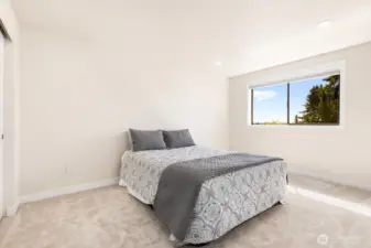 4th Upstairs Bedroom