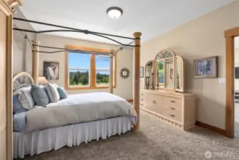 This is the 2nd Guest bedroom!