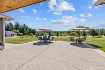 The only steps in this home is the 2 that step onto this gorgeous patio!! Feel like your on vacation...everyday!