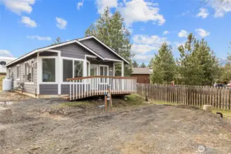 Space for your RV with 50 amp service.