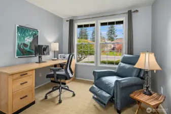 Mainfloor office has a closet and thus could be a bedroom