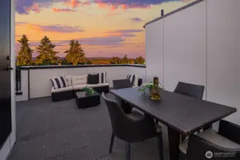 *Photos are of similar model home*