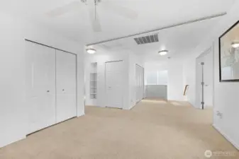 Loft & Laundry Room