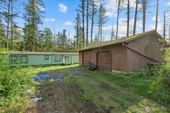 Garage/shop