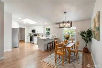 Kitchen & Dinning