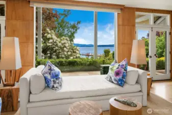 Indoor outdoor living
