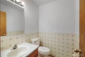 1/2 bathroom