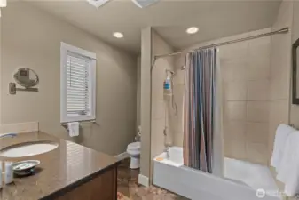 Primary bedroom ensuite bathroom