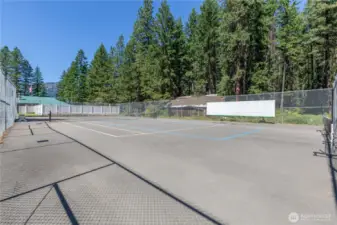 Tennis court