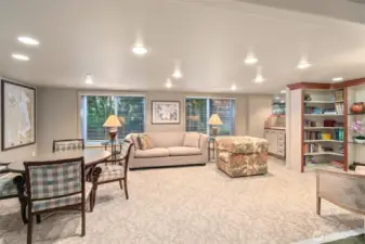 Welcome to the lobby at Bay Villa—a bright, inviting space perfect for gathering with fellow residents or welcoming your guests.