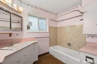 Main Bathroom