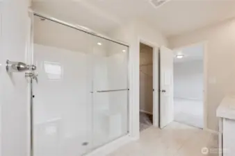 Primary Suite Bathroom