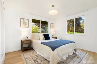 Spacious primary with en suite bath