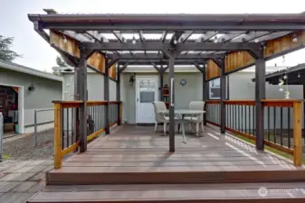Covered trex deck looks great and is oh so sueful.