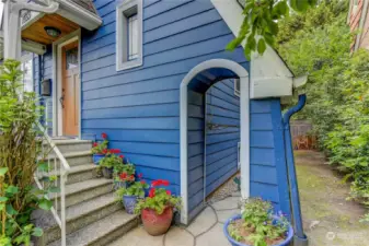 Home entry with resilient Hardiplank siding.