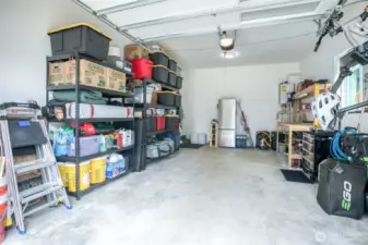 One car garage with opener