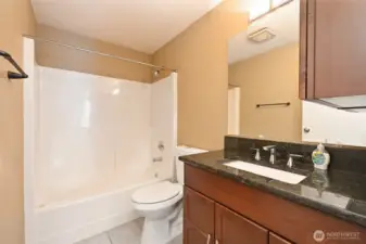 Secondary/guest full bath