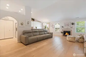 Living Room - Hardwood floors