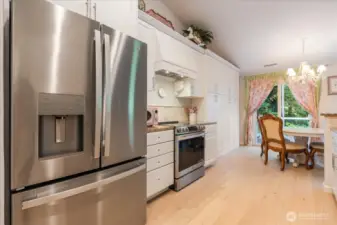 Kitchen-SS appliances