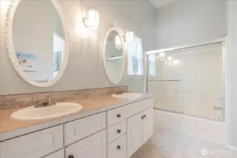 Primary Bath - Shower