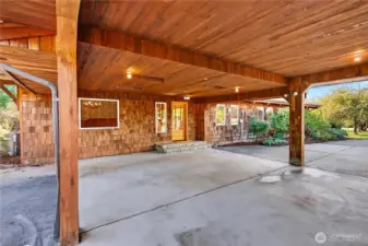 Carport