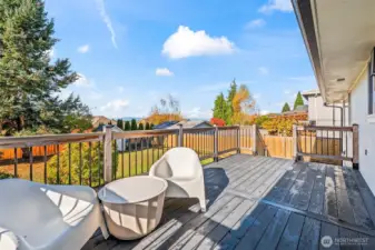 Deck off the kitchen