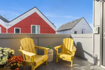 West facing balcony off the third floor primary suite. Look at that bright sunshine!