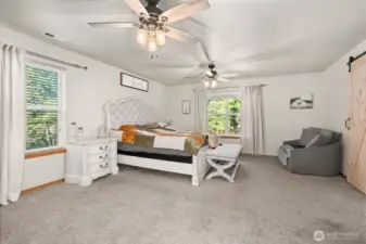 Primary Bd with Primary bath