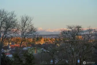 Cascade Mountain views from the deck.