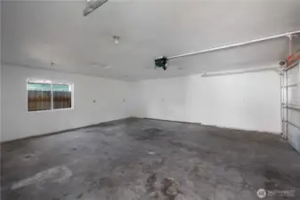 Detached shop