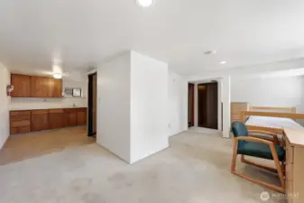 Second view of the lower bedroom