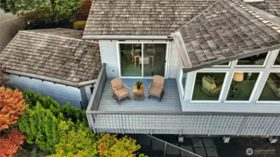 Updated windows throughout