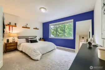 Additional bedroom.