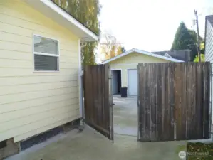 Gated entry to garage/shop and RV parking