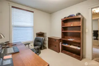 Office/5th Bedroom