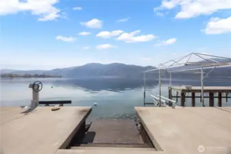 steps to walk into lake