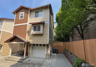 Outdoor Parking Space in Addition to Garage